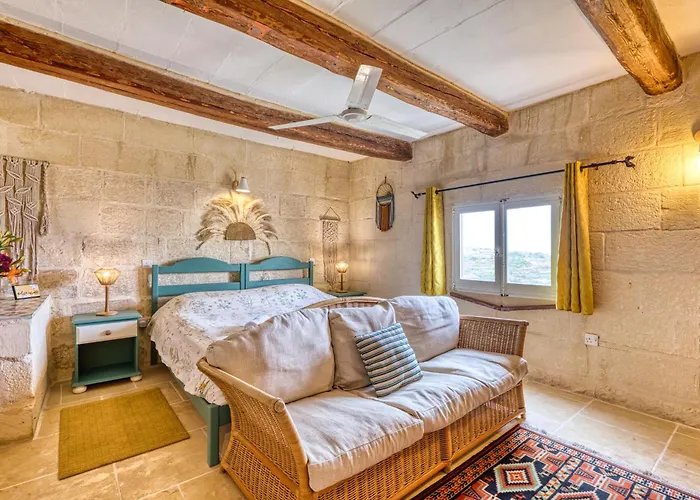 Konukevi Dar Ix-xemx Nadur